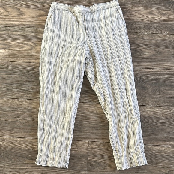 Banana Republic Pants - Banana Republic Gray Chinos Lightweight Drawstring cropped